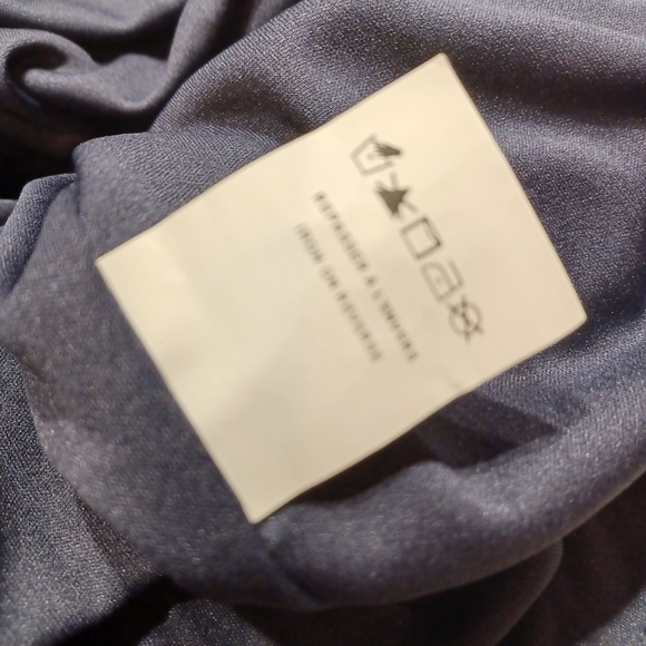 Le Chateau Navy Strapless Dress - Picture 10 of 14